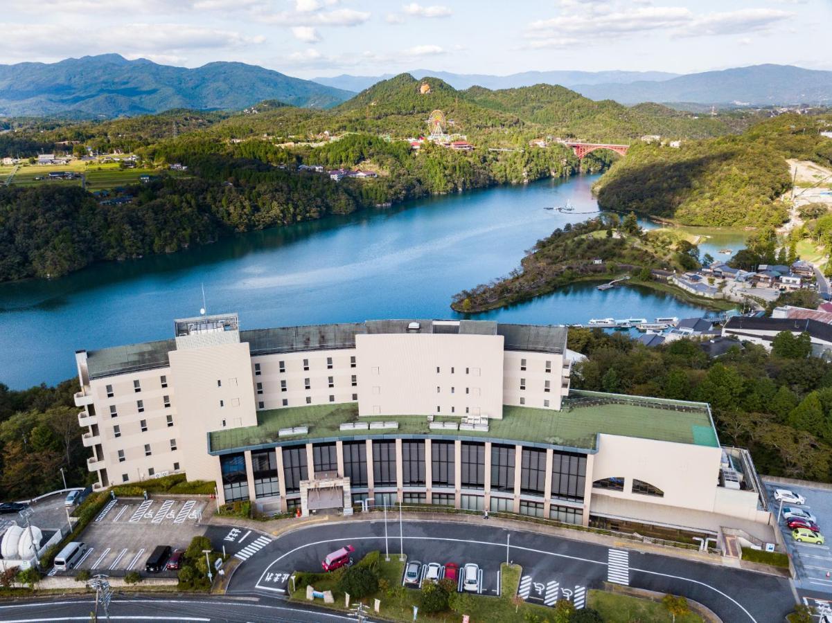 Enakyo Onsen Hotel Yuzuriha Экстерьер фото