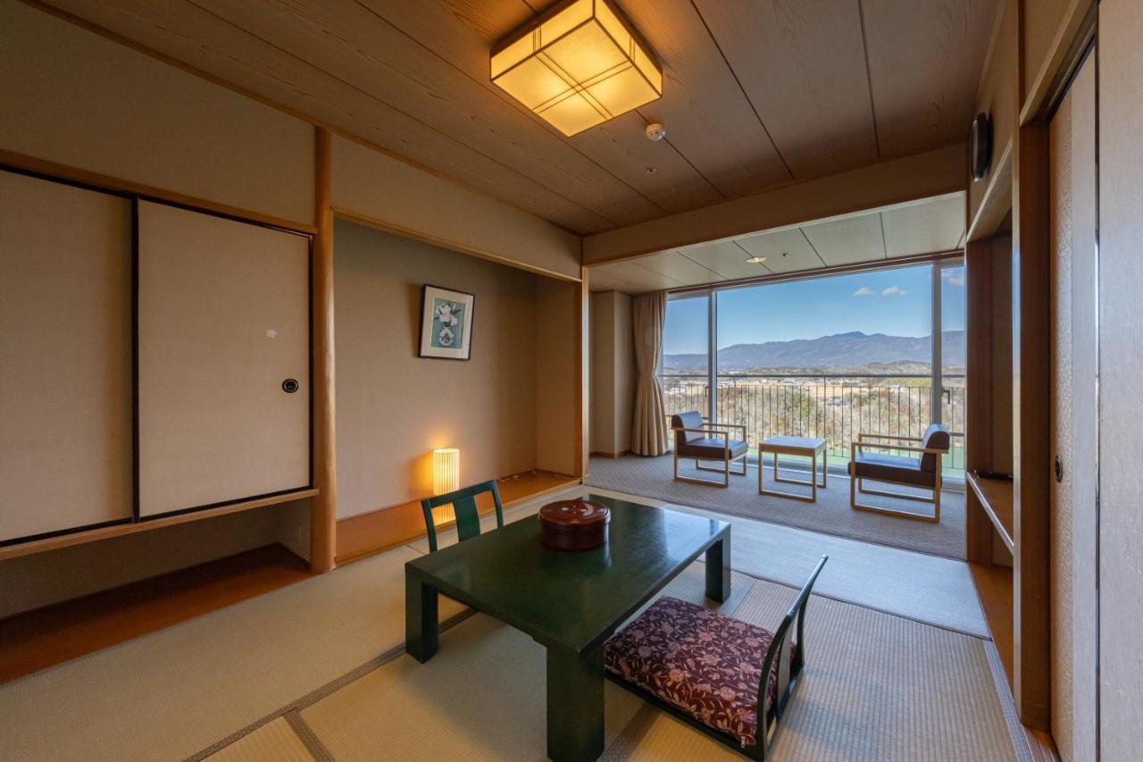 Enakyo Onsen Hotel Yuzuriha Экстерьер фото